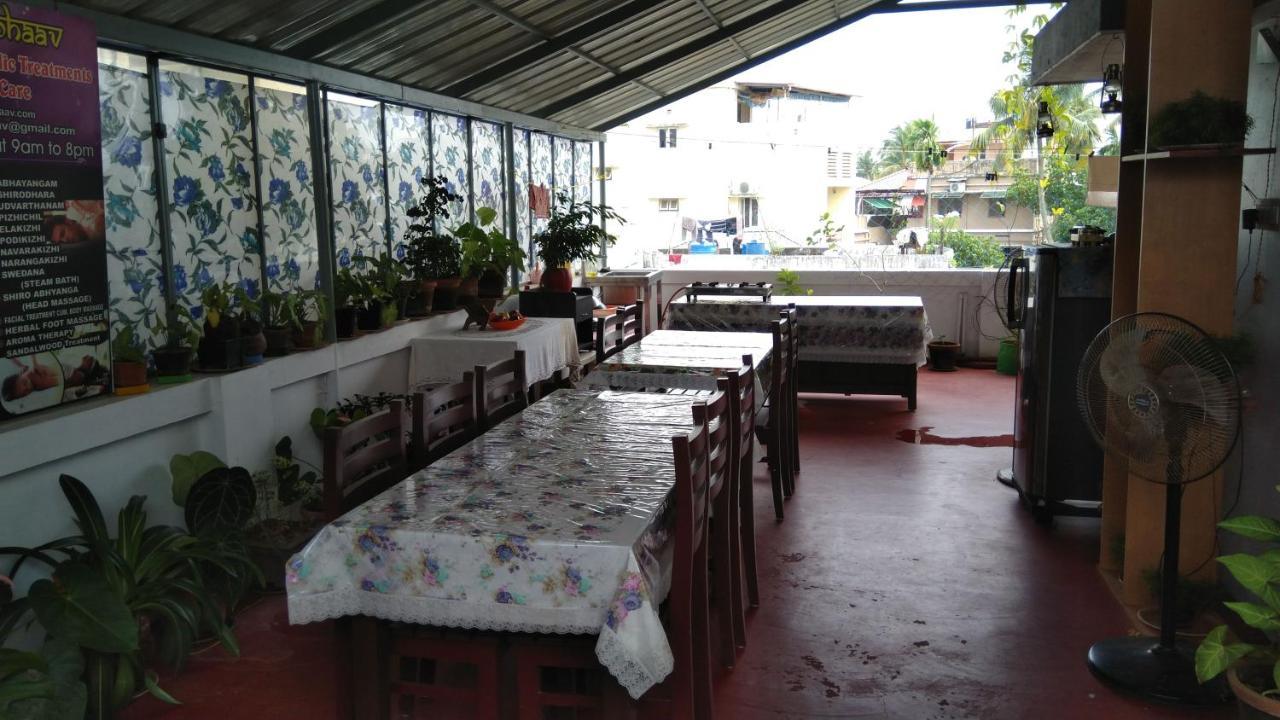 Gloria Homestay Kochi Exterior foto